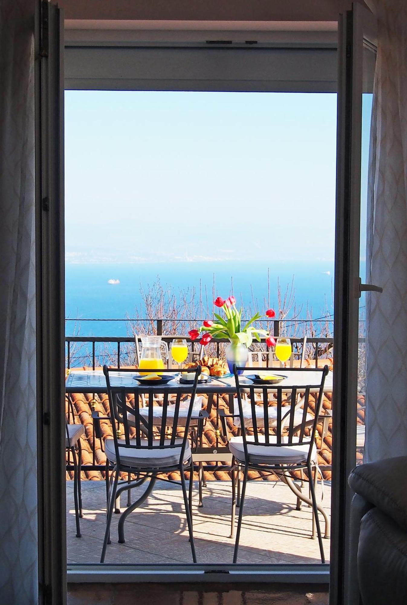 Apartman Mimi Ловран Экстерьер фото