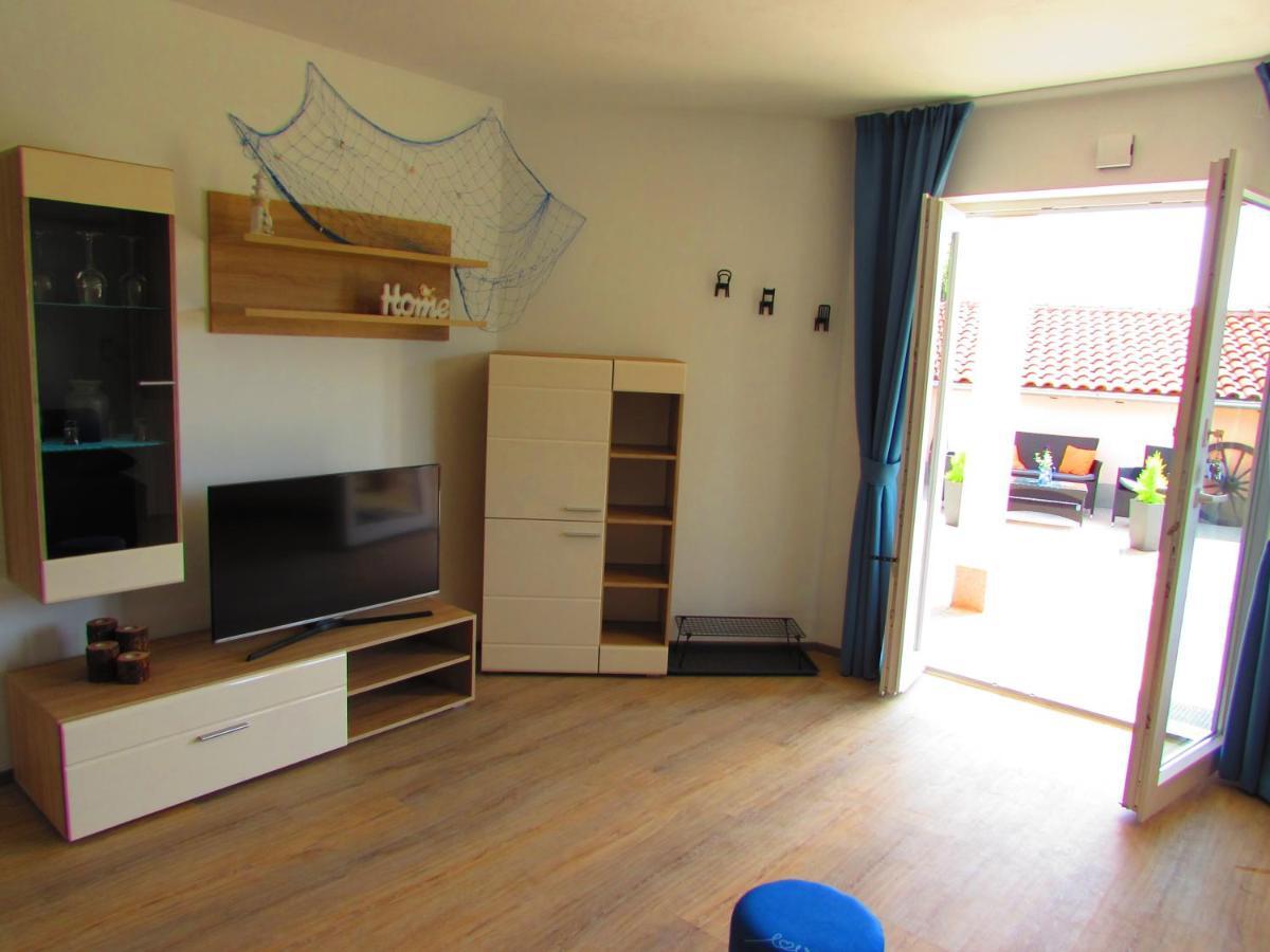 Apartman Mimi Ловран Экстерьер фото